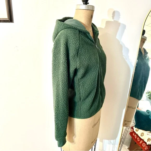 Eddie Bauer Women’s Green Raglan Fleece Hoodie Sz XS - Picture 5 of 9